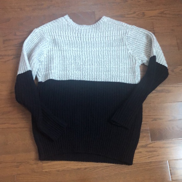 Forever 21 mens sweater - Picture 2 of 6